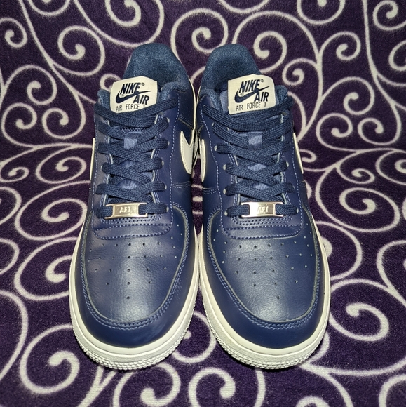 Air Force Size 7Y